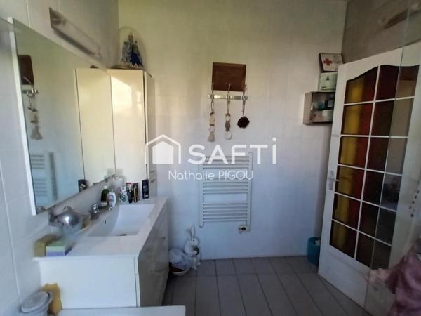 Maison de Charme avec Jardin Arboré