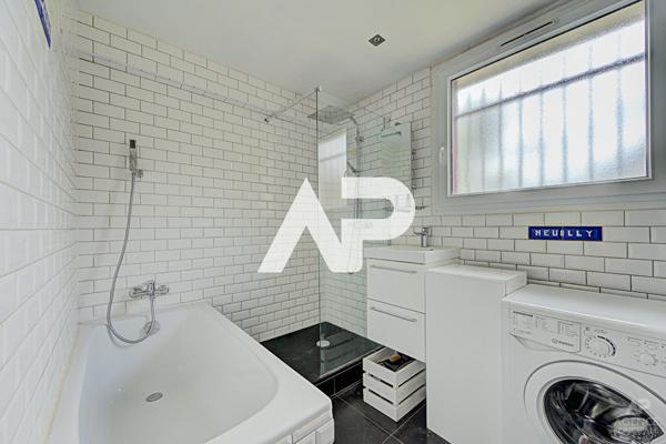 Appartement Rueil Malmaison 2 pièce(s) 60.91m2 €298 000 ** - Référence 19953