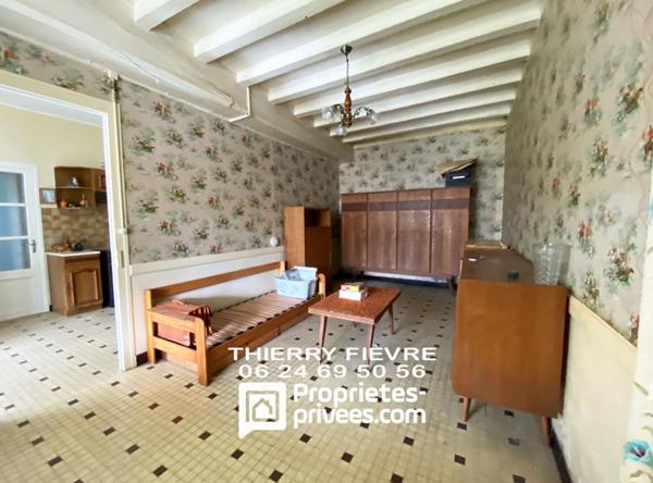 Beaumont En Véron 37420  -  Maison de 5 pièces , 3 chambres, sur un terrain de 1082 m2