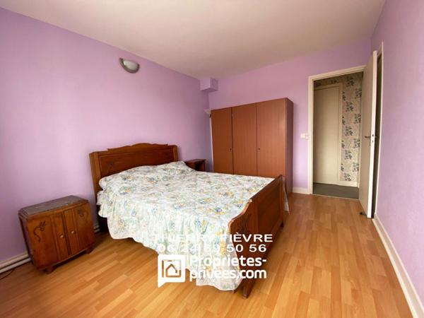 Beaumont En Véron 37420  -  Maison de 5 pièces , 3 chambres, sur un terrain de 1082 m2