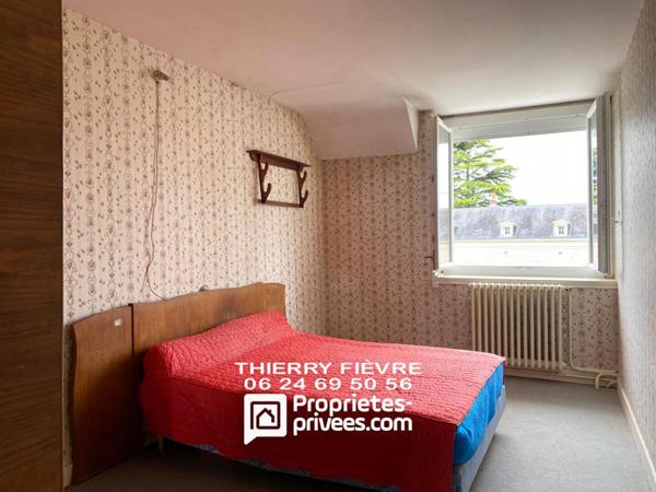 Beaumont En Véron 37420  -  Maison de 5 pièces , 3 chambres, sur un terrain de 1082 m2