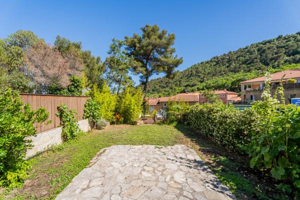 Appartement à vendre à Èze (06360) - Alpes-Maritimes