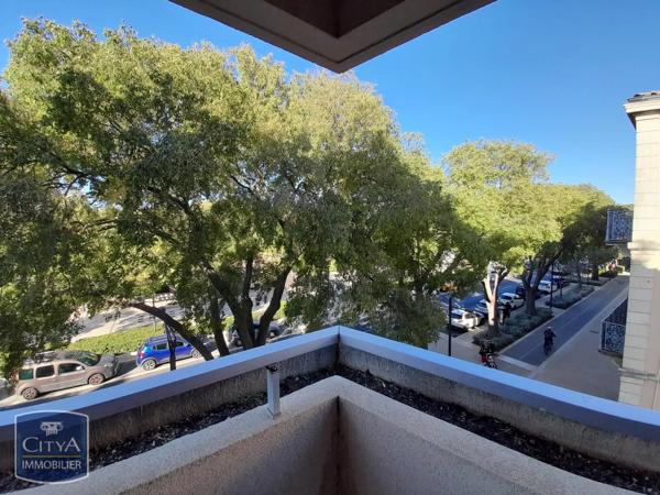 Appartement à louer 2 pièces 53.26m² Nîmes (30000)