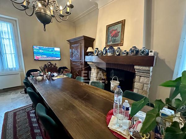 À VENDRE ? Ensemble immobilier de caractère au coeur du centre-ville