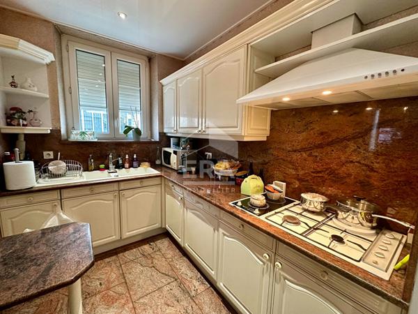 À VENDRE ? Ensemble immobilier de caractère au coeur du centre-ville