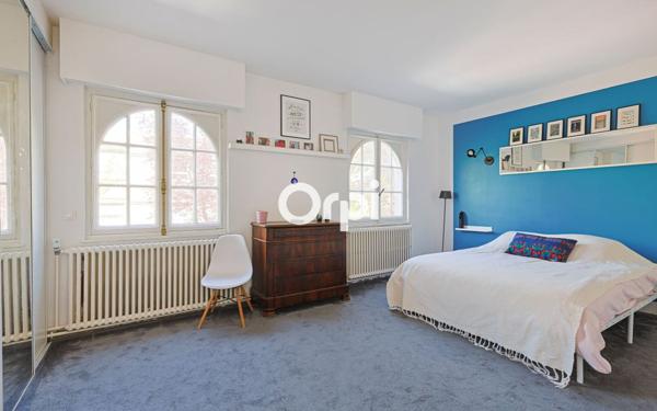 Appartement à vendre    5 pièces • 250 m2 Roubaix