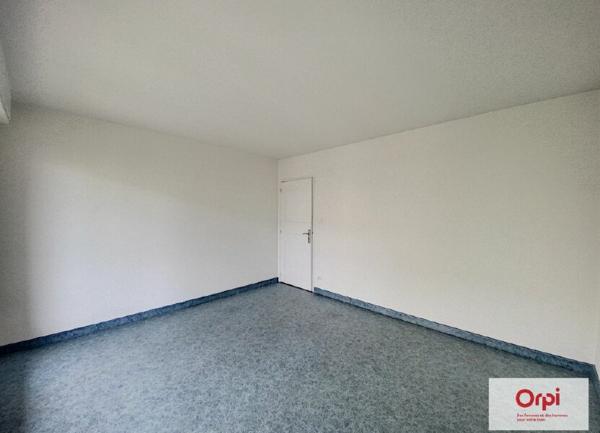 Appartement à louer    4 pièces • 116,10 m2 Montluçon