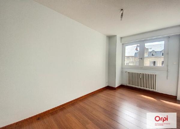 Appartement à louer    4 pièces • 116,10 m2 Montluçon