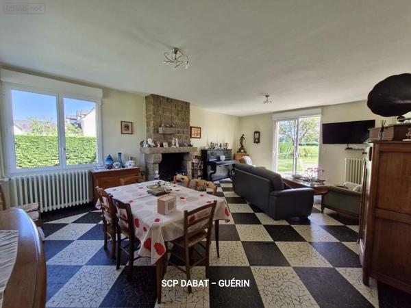 Maison à vendre à Saint-Hilaire-du-Harcouët dans la Manche (50600), ref : 8408