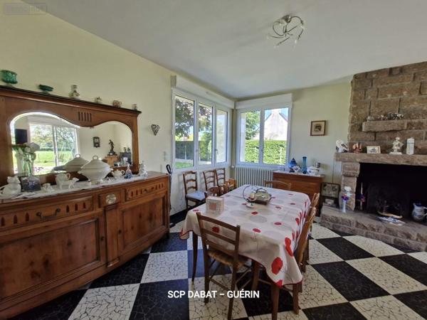 Maison à vendre à Saint-Hilaire-du-Harcouët dans la Manche (50600), ref : 8408