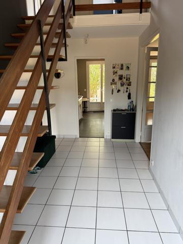 Maison
                                                                                                                                                                                                                                                                                                                        5 pièce(s)                                                                                                                                                                                                          3 chambre(s)                                                                                                                                                                                                          118  m²