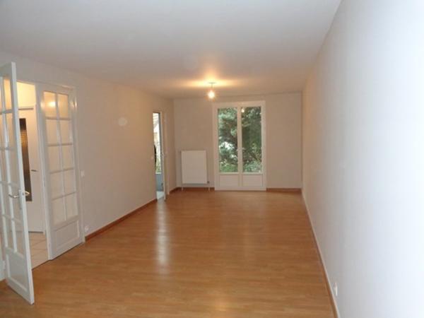 Maison
                                                                                                                                                                                                                                                                                                                        5 pièce(s)                                                                                                                                                                                                          3 chambre(s)                                                                                                                                                                                                          118  m²