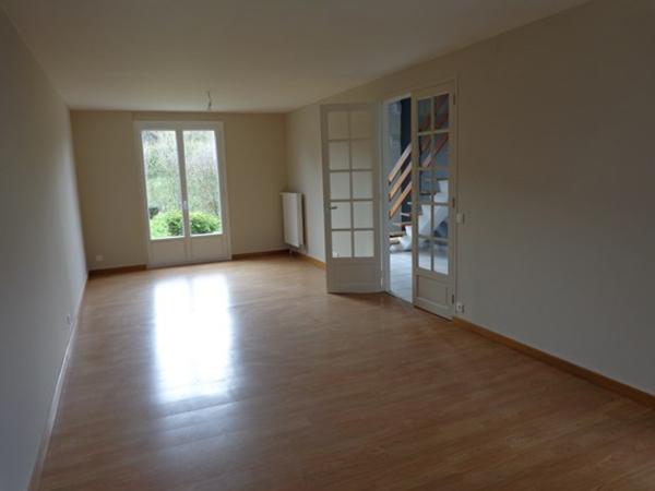 Maison
                                                                                                                                                                                                                                                                                                                        5 pièce(s)                                                                                                                                                                                                          3 chambre(s)                                                                                                                                                                                                          118  m²