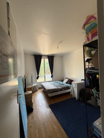 Maison
                                                                                                                                                                                                                                                                                                                        5 pièce(s)                                                                                                                                                                                                          3 chambre(s)                                                                                                                                                                                                          118  m²