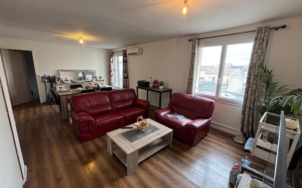 Appartement à vendre    3 pièces • 68 m2 Sorgues