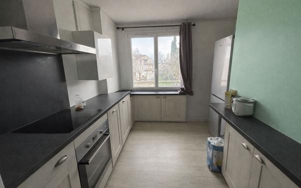 Appartement à vendre    3 pièces • 68 m2 Sorgues