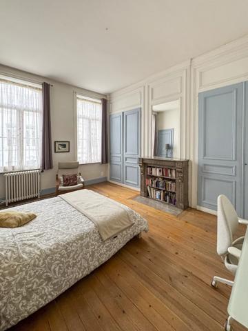 Maison Lille - REPUBLIQUE - BEAUX ARTS
