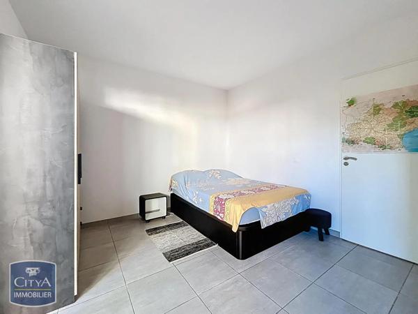 Appartement à louer 1 pièce 31.8m²
