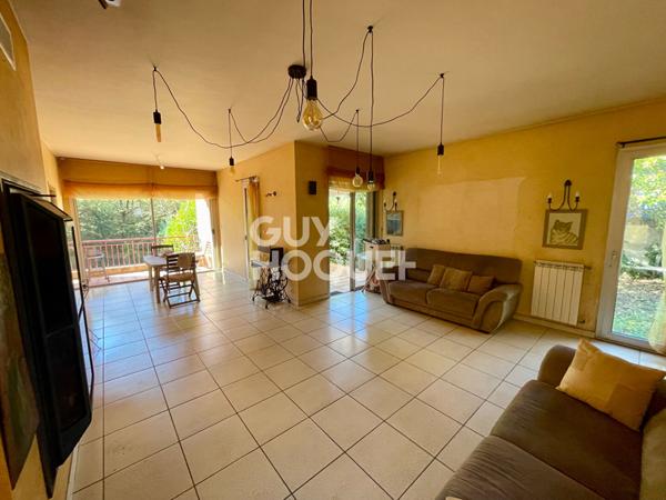 A Bouc Bel Air (13320), belle propriété de 161 m2 sur une parcelle de 4.049 m2 au calme absolu.