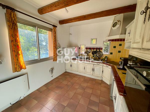 A Bouc Bel Air (13320), belle propriété de 161 m2 sur une parcelle de 4.049 m2 au calme absolu.