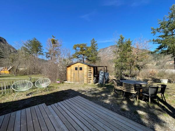 Chalet à vendre 3 pièces ROCHEBRUNE (05)