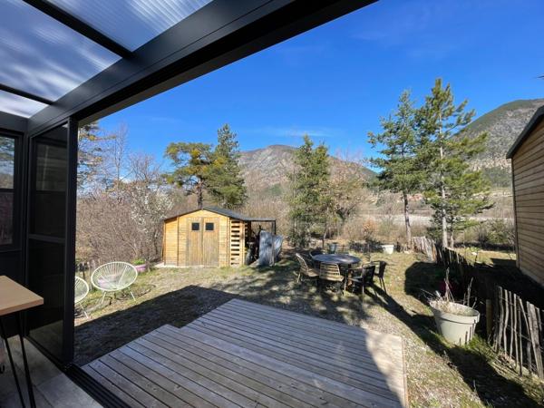 Chalet à vendre 3 pièces ROCHEBRUNE (05)