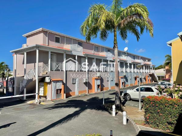 Appartement T3 en Duplex de 57 m² refait à neuf au cœur de Saint-François