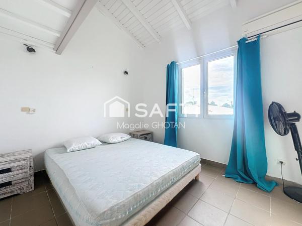 Appartement T3 en Duplex de 57 m² refait à neuf au cœur de Saint-François