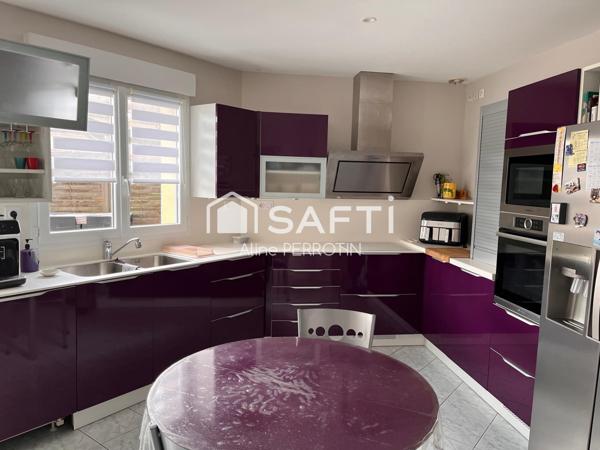 Maison familiale 5 chambres au calme à Vion