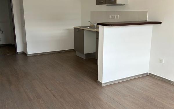 Appartement à louer    2 pièces •  Cayenne