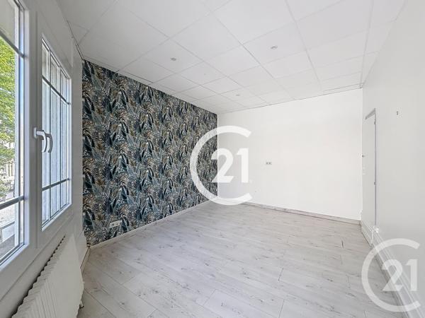 Appartement F4 à vendre  4 pièces - 187 m 2   COGNAC  - 16