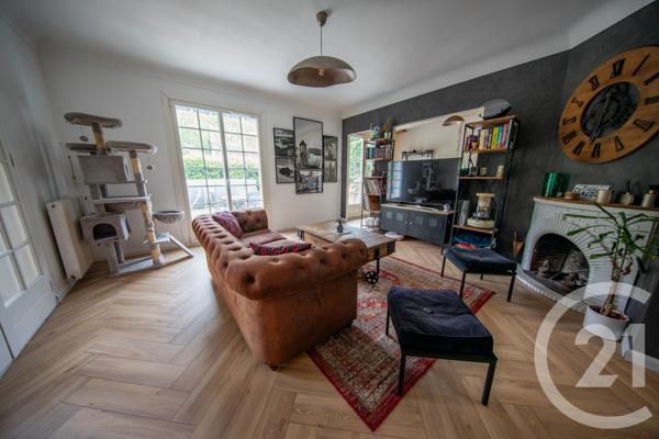 Maison à vendre  4 pièces - 84,39 m 2   ST MEDARD EN JALLES  - 33