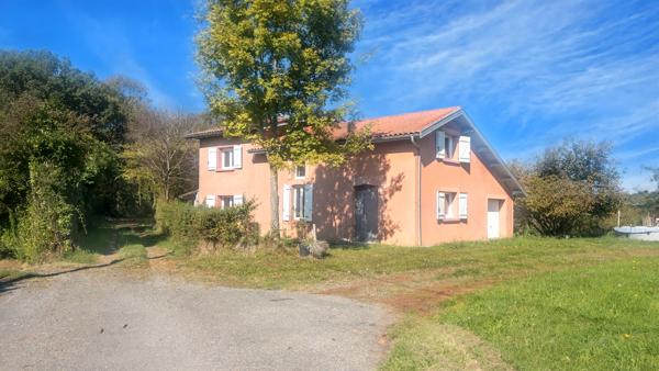Maison à vendre à Trie-sur-Baïse (65220) - Hautes-Pyrénées
