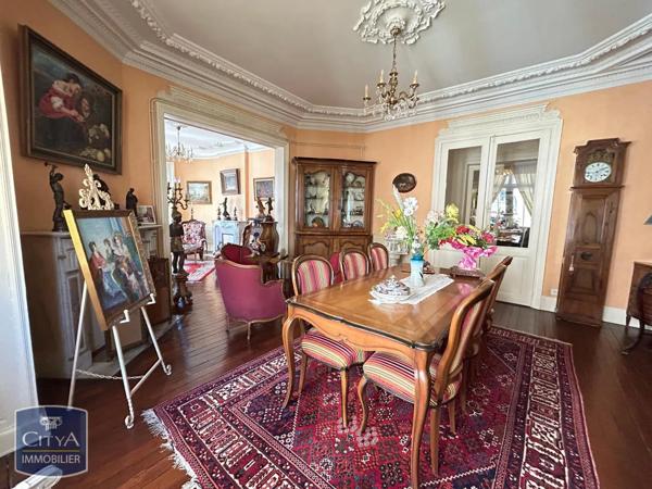 Appartement à vendre 5 pièces 176.83m²