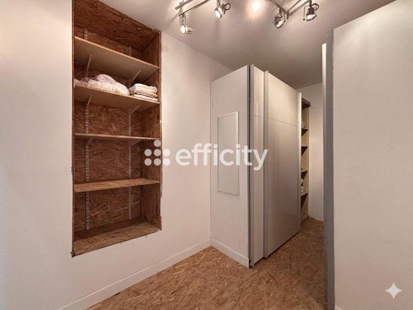 Maison
         7 pièces
        - 376 m² Bien prestige 620 000 € *