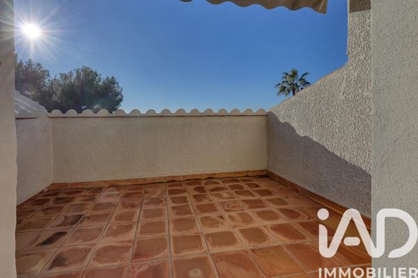 Maison à vendre 7 pièces 162 m² Sanary-sur-Mer