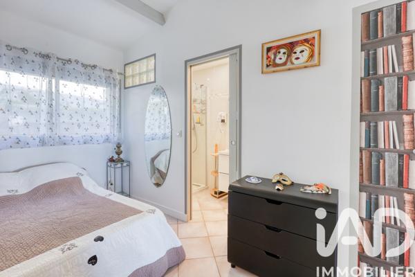 Maison à vendre 7 pièces 162 m² Sanary-sur-Mer