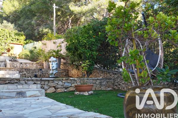 Maison à vendre 7 pièces 162 m² Sanary-sur-Mer