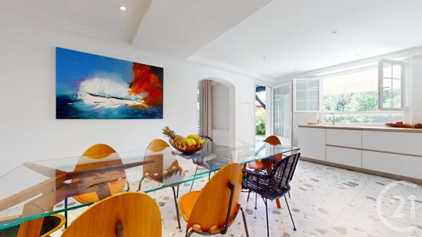 Appartement F4 à vendre  4 pièces - 122 m 2   BIDART  - 64