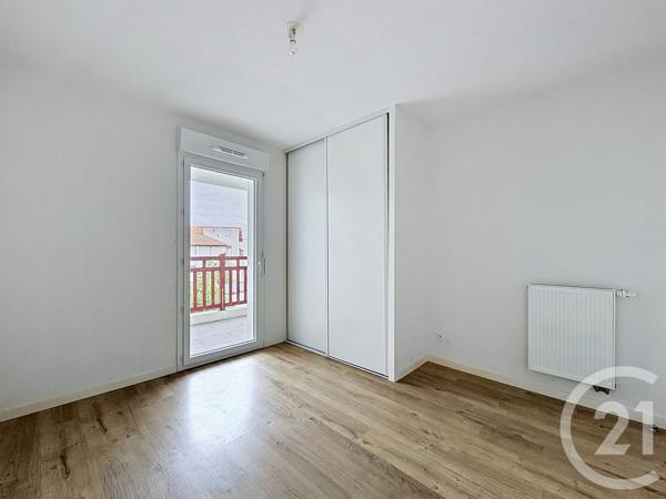 Appartement T3 à vendre  3 pièces - 51,40 m 2   ST PIERRE D IRUBE  - 64
