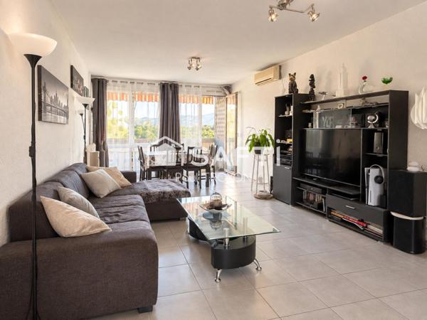 Appartement traversant T3 Beaux volumes