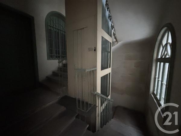 Appartement à vendre  2 pièces - 46,81 m2 NIMES - 30