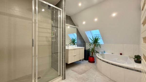 Maison Corbeil Essonnes 5 pièce(s) 125 m2