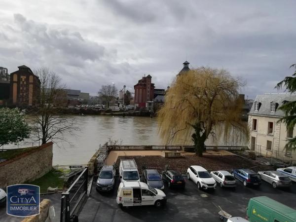 Appartement à louer 2 pièces 46.08m² Corbeil-Essonnes (91100)