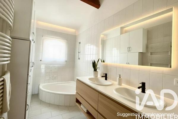 Maison à vendre 6 pièces 166 m² Manduel