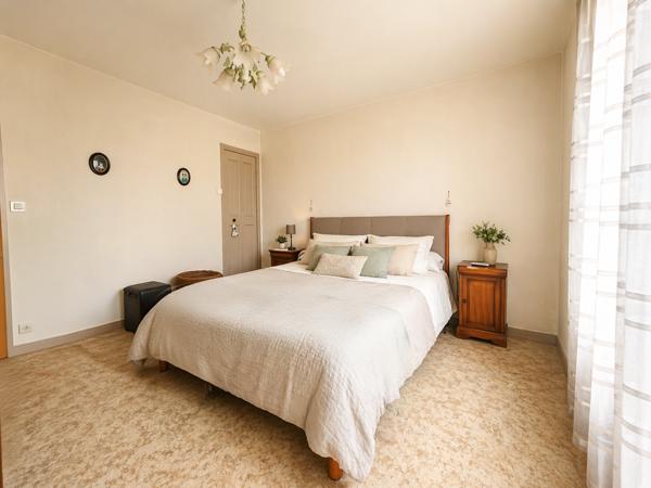 Maison 8 pièces - 164 m²