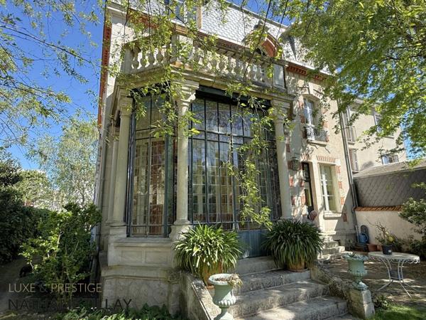 Maison bourgeoise à vendre 10 pièces ORLEANS (45)