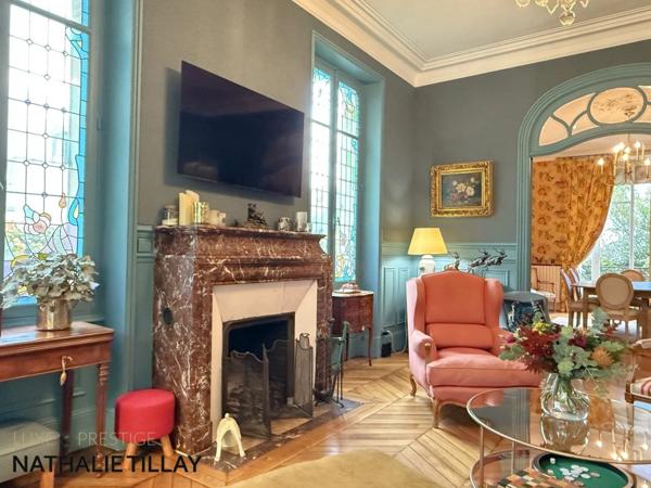 Maison bourgeoise à vendre 10 pièces ORLEANS (45)