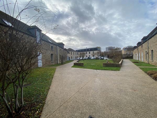 Appartement Evry Courcouronnes 1 pièce(s) 19 m2