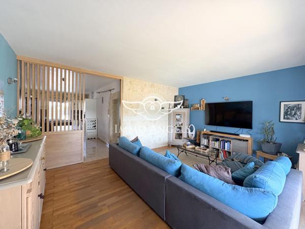 Rare à Castries – Maison familiale plain-pieds avec jardin, piscine